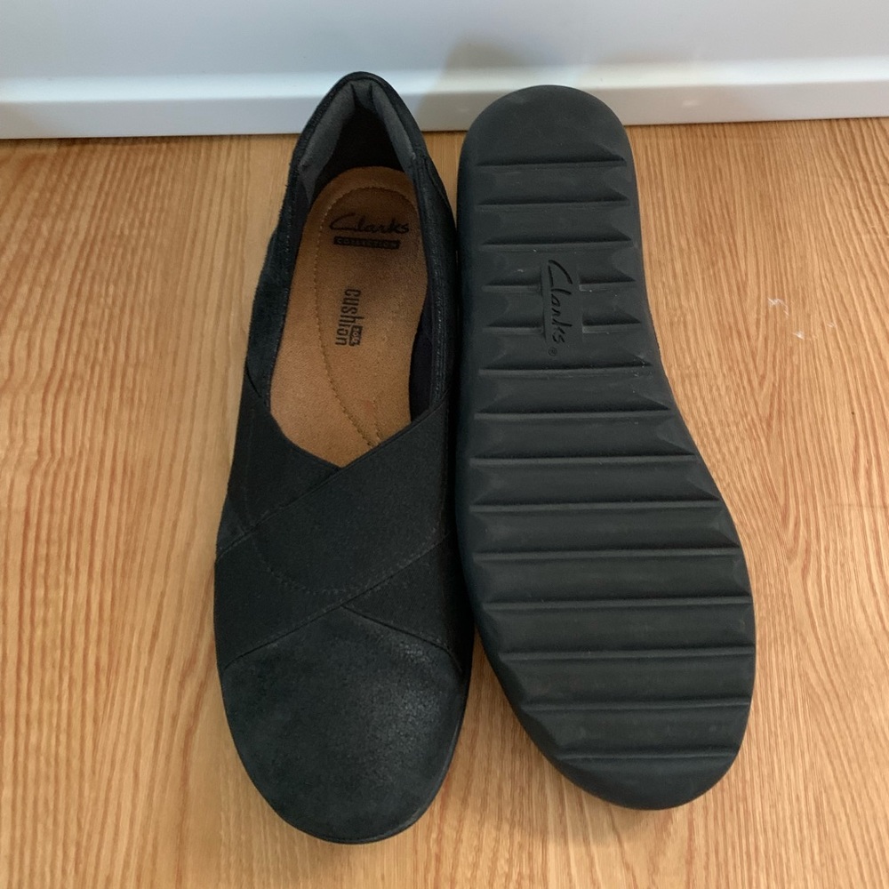 Clarks Collection Soft Cushion Flats Size 8m - image 4